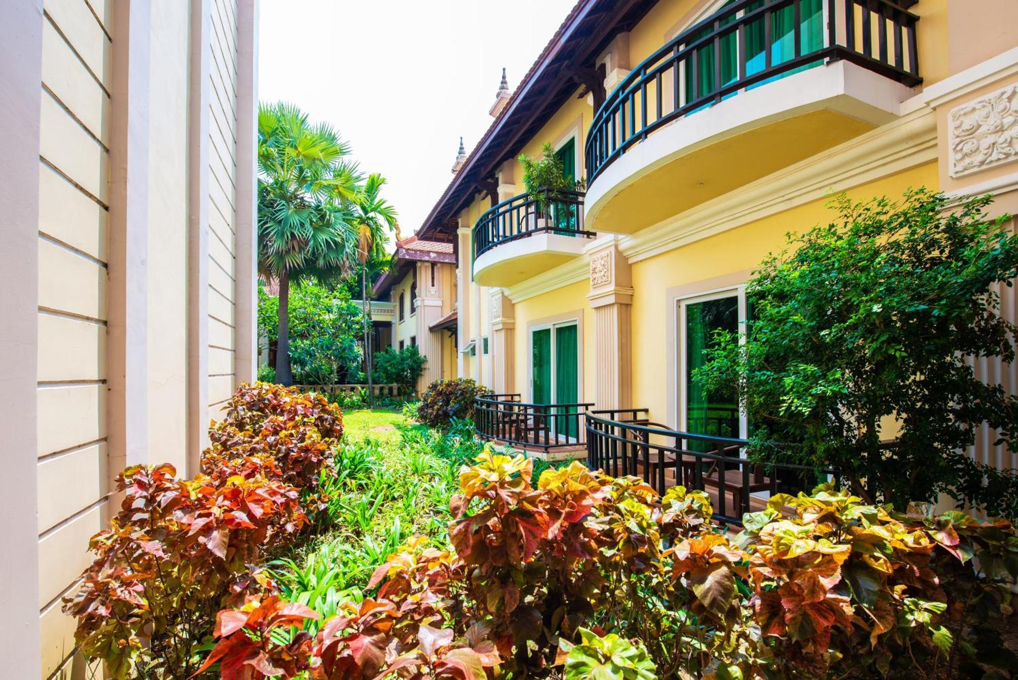 Sokha Siem Reap Resort & Convention Center Exterior photo