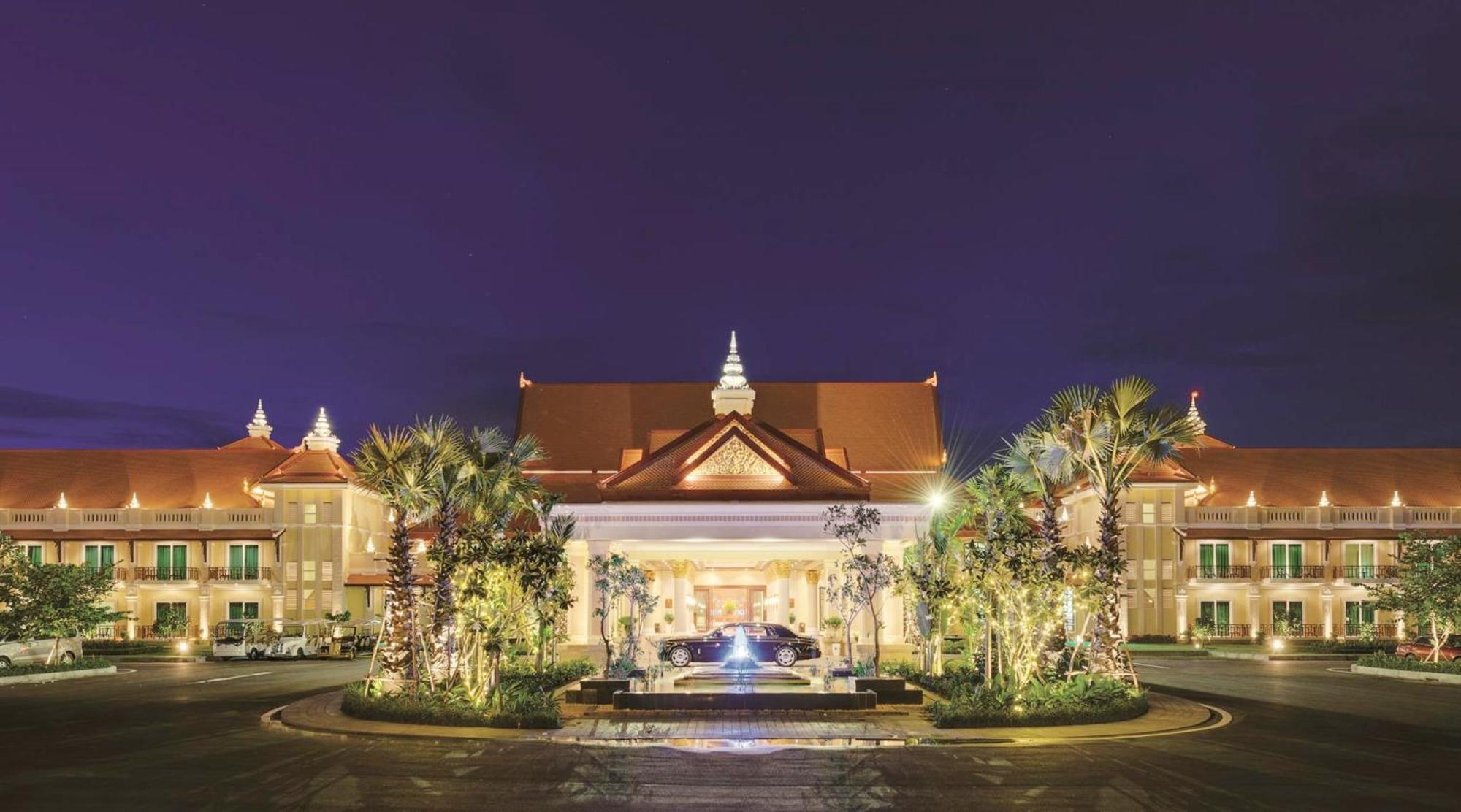 Sokha Siem Reap Resort & Convention Center Exterior photo