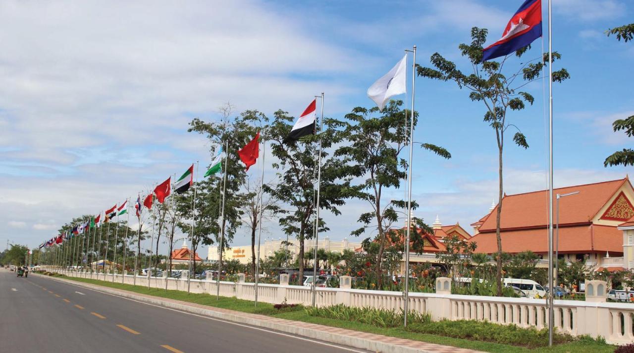 Sokha Siem Reap Resort & Convention Center Exterior photo